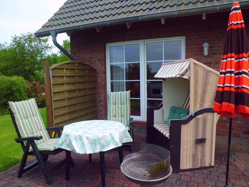 Terrasse der Ferienwohnung 2 im Ferienhaus Eckeberg