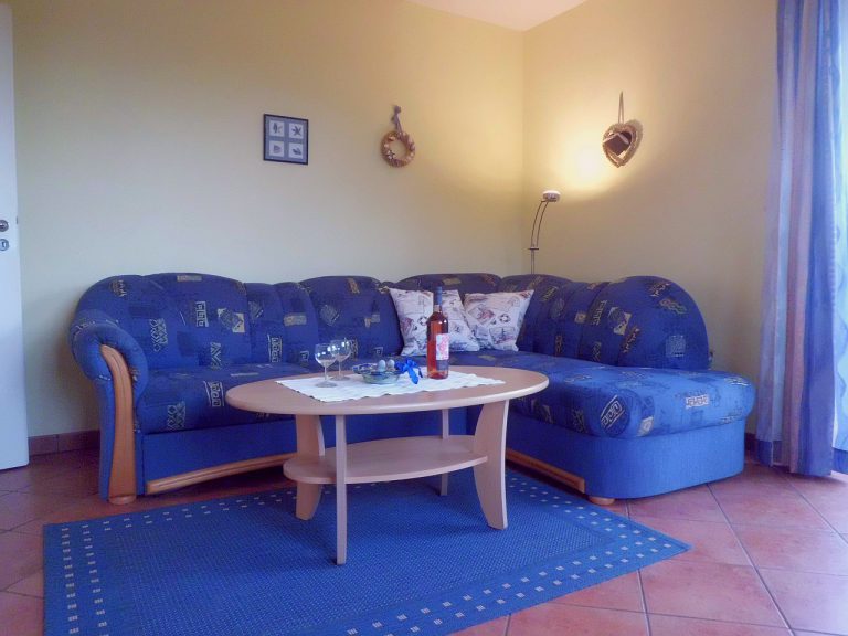 Wohnzimmer der Ferienwohnung 2 im Ferienhaus Eckeberg