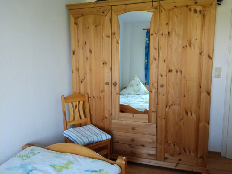 Schlafzimmer der Ferienwohnung 1 im Ferienhaus Eckeberg