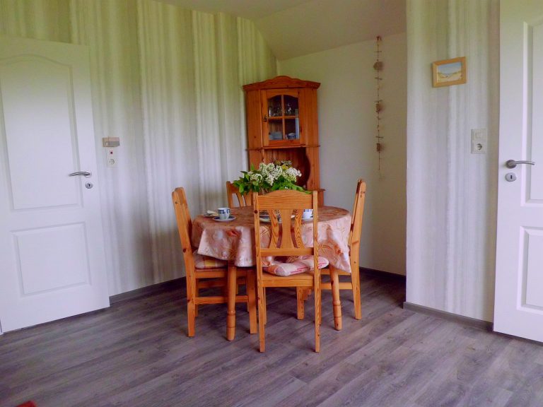 Wohnzimmer der Ferienwohnung 7 im Ferienhaus Marschal