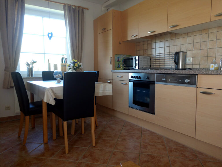 Küche der Ferienwohnung 4 im Ferienhaus Eckeberg